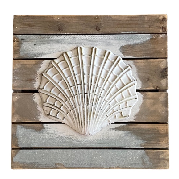 NWOT: SET OF 3 DISTRESSED WOOD “FRIENDS OF THE SEA” HANGING DECOR - Picture 4 of 7